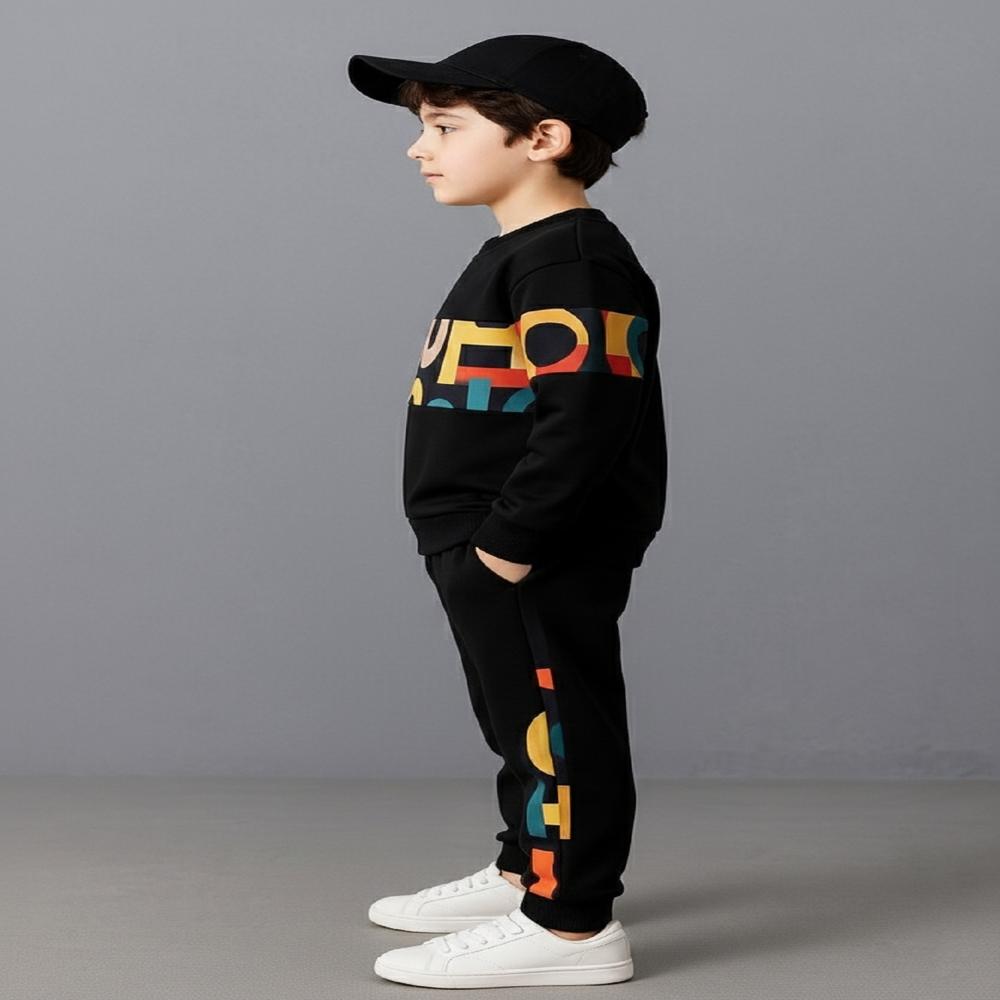 Kids clothing set for boys and girls