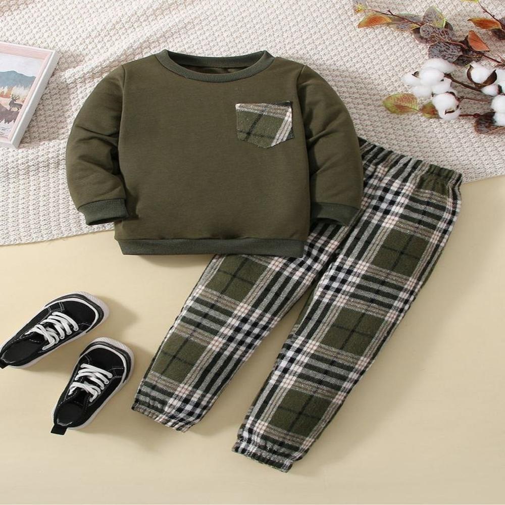 Kids clothing set for boys and girls