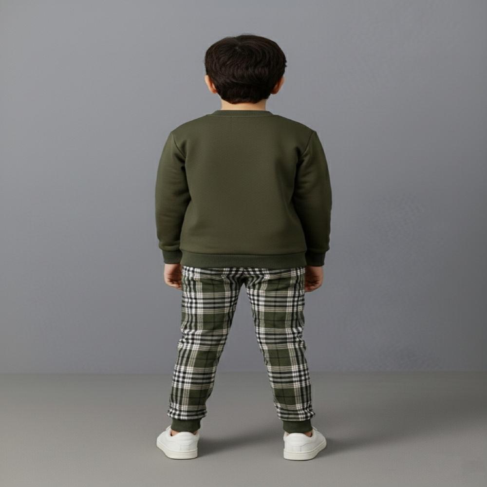 Kids clothing set for boys and girls