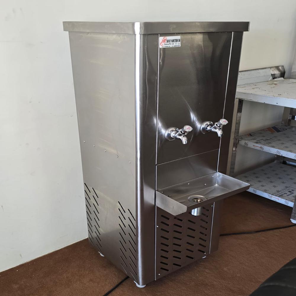 Water cooler