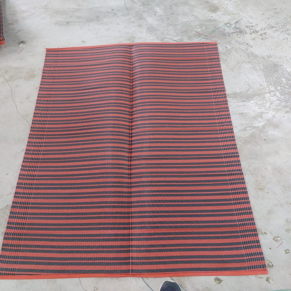 Plastic Red Mats