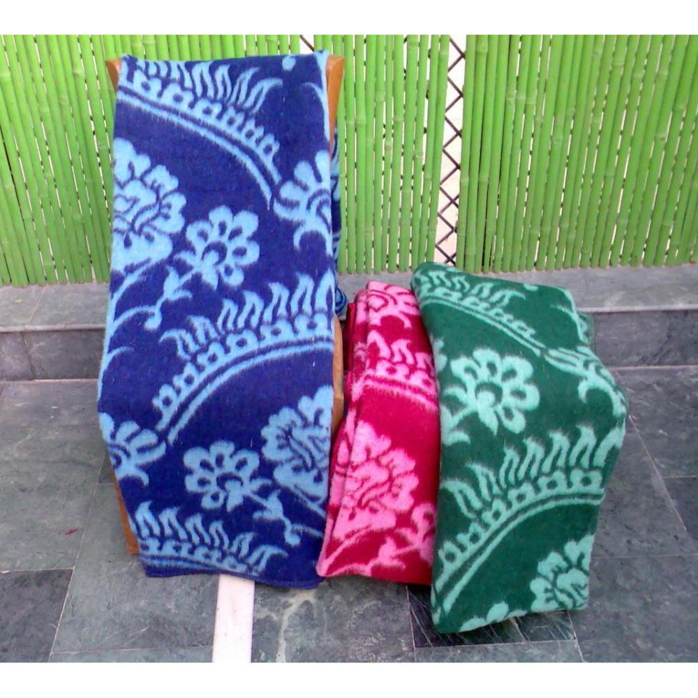 ACRYLIC BLANKET
