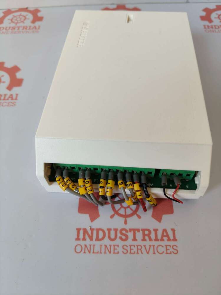 Sauter EYE202 F001 Ecos202 Direct Digital Control Single-Room Controller Module