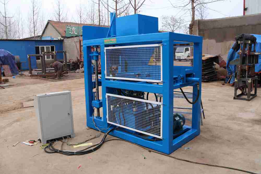 QT110 Automatic Rotary Logo Clay Brick Making Machine