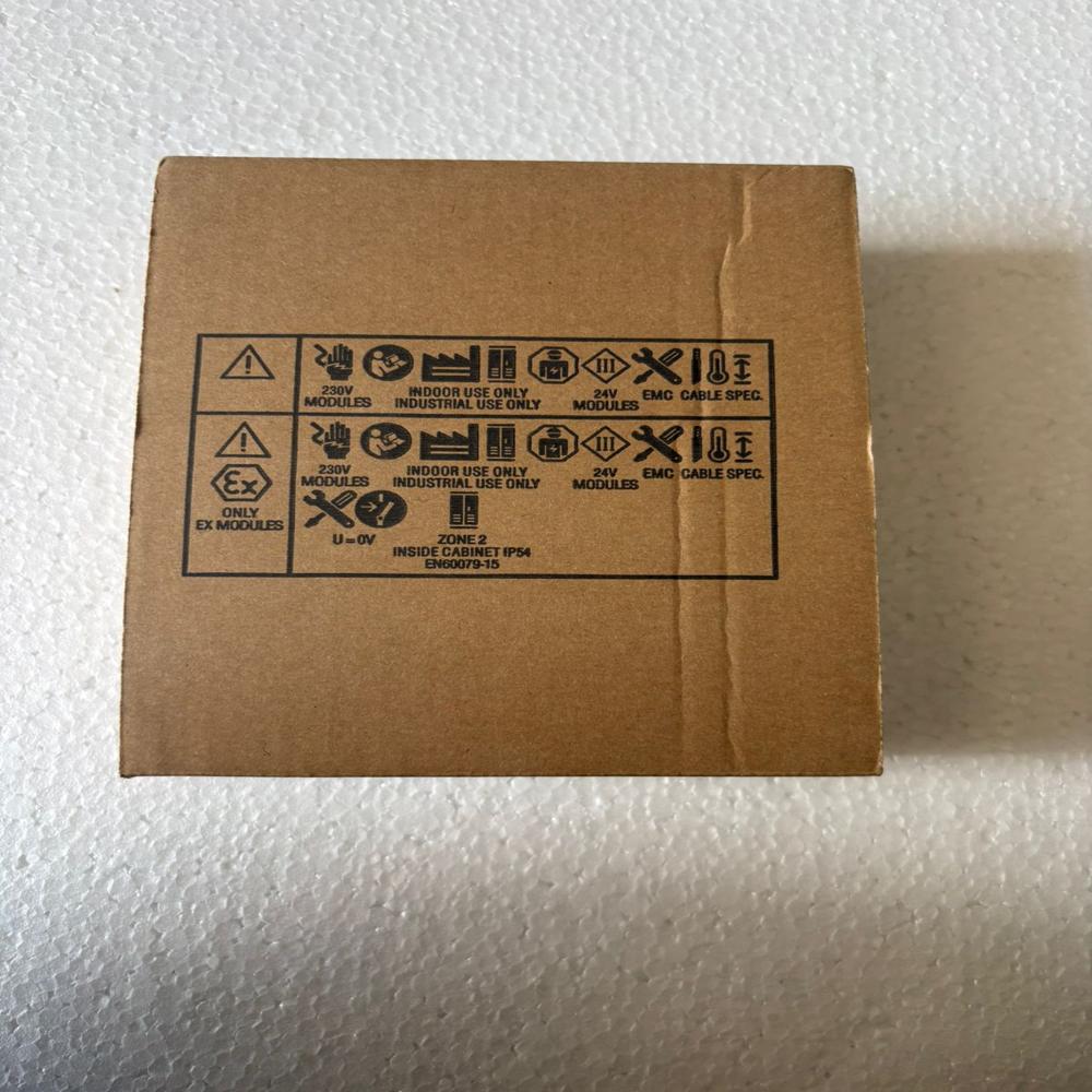 SIEMENS 6ES7 331-7PF01-0AB0