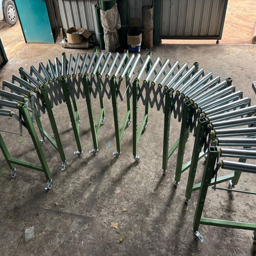 Flexible Roller Conveyor - Length: 700 Millimeter (Mm)