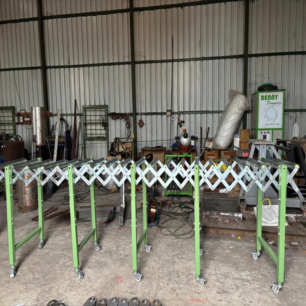 Flexible Roller Conveyor