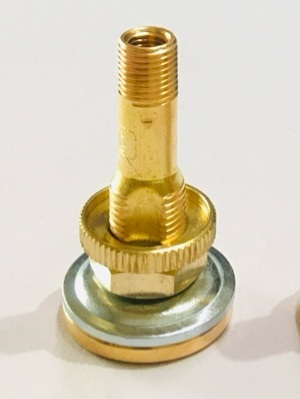 No.7 Car Valve