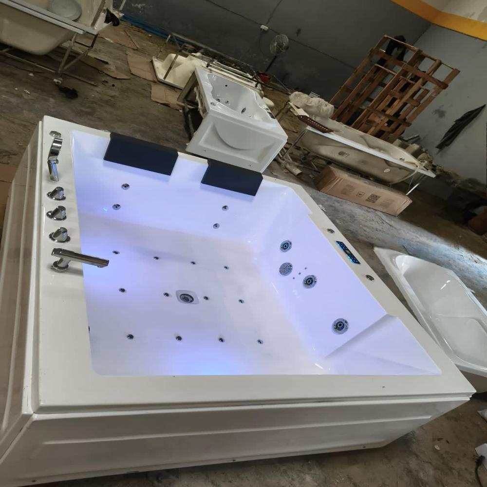 Acrylic Bathtub for Bathroom