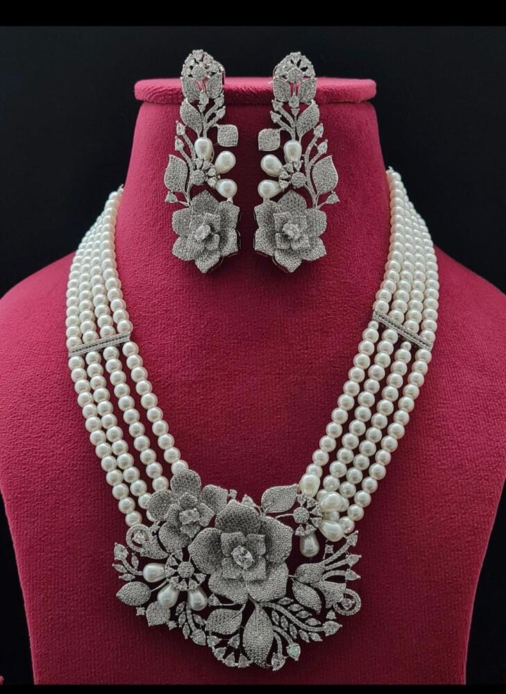 ad pearl gorgeous mala pendent set