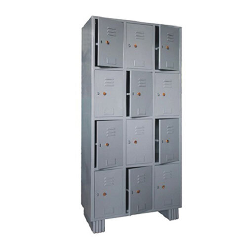 12 Door Storage Locker