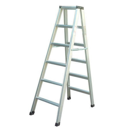 Self Supported Folding Ladder