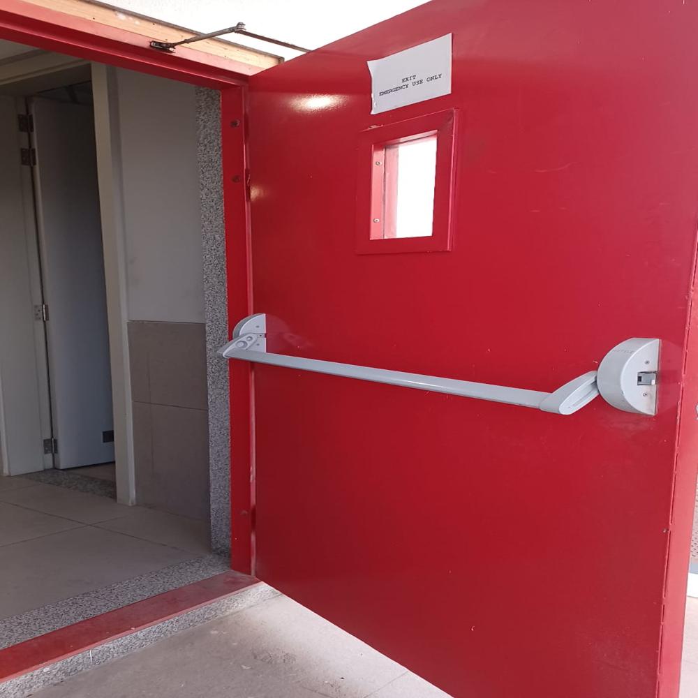 EMERGANCY EXIT DOOR
