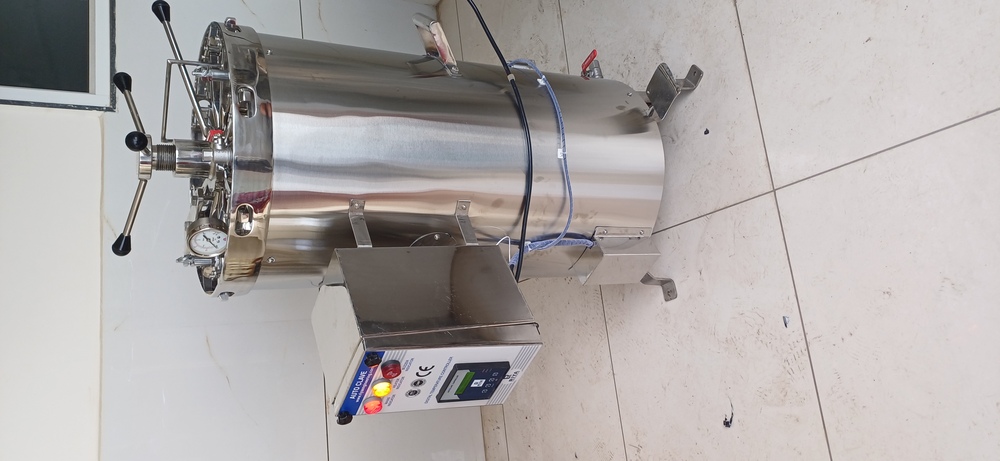 Ss Vertical Autoclave