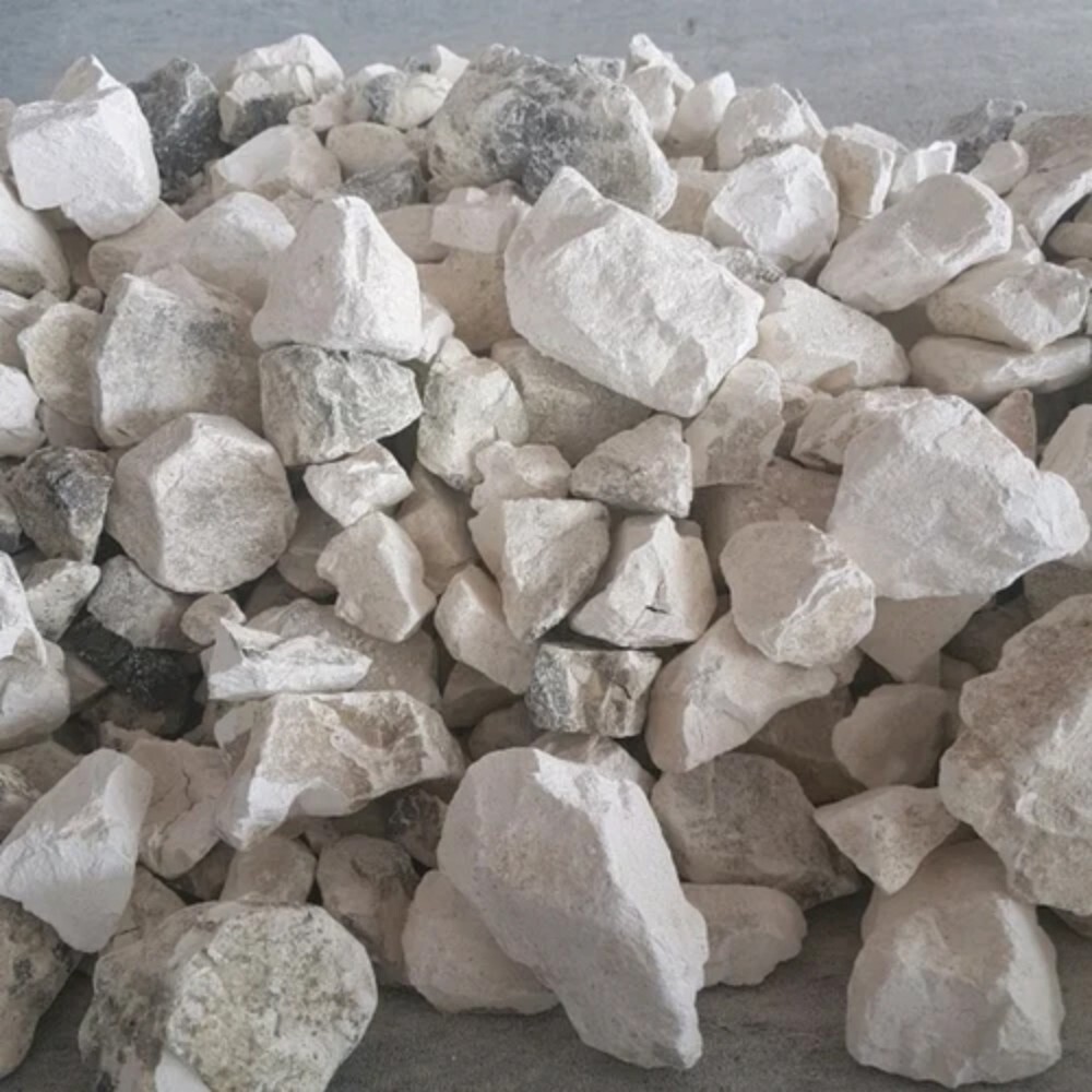 White Quick Limestone Lump By Saraswati Lime