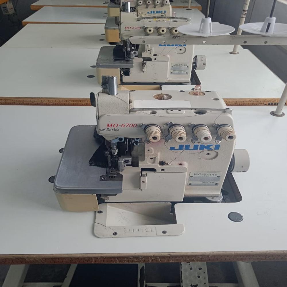 JUKI MO 6700 OVERLOCK SEWING MACHINE