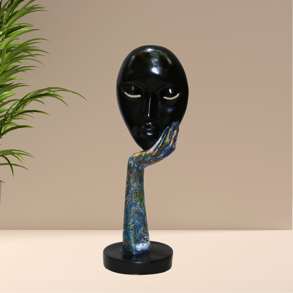 Decorative showpiece