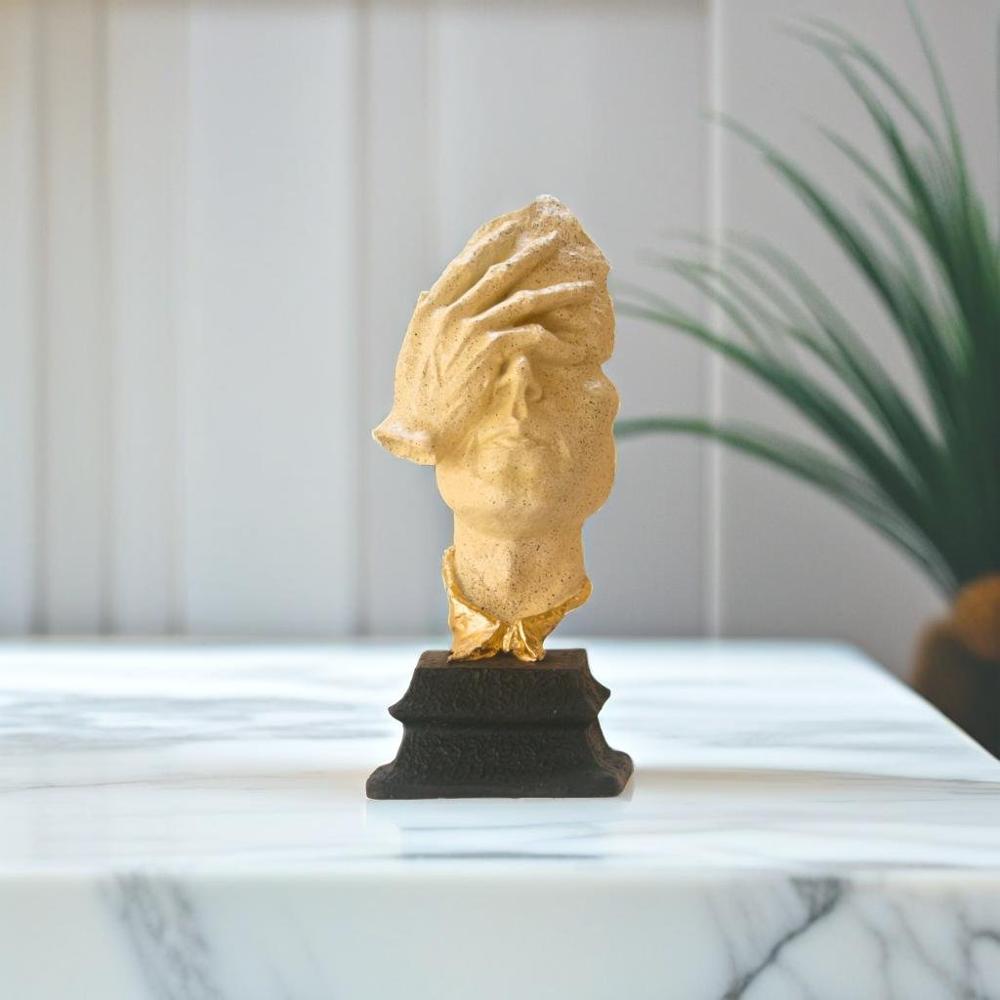 polyresin showpiece