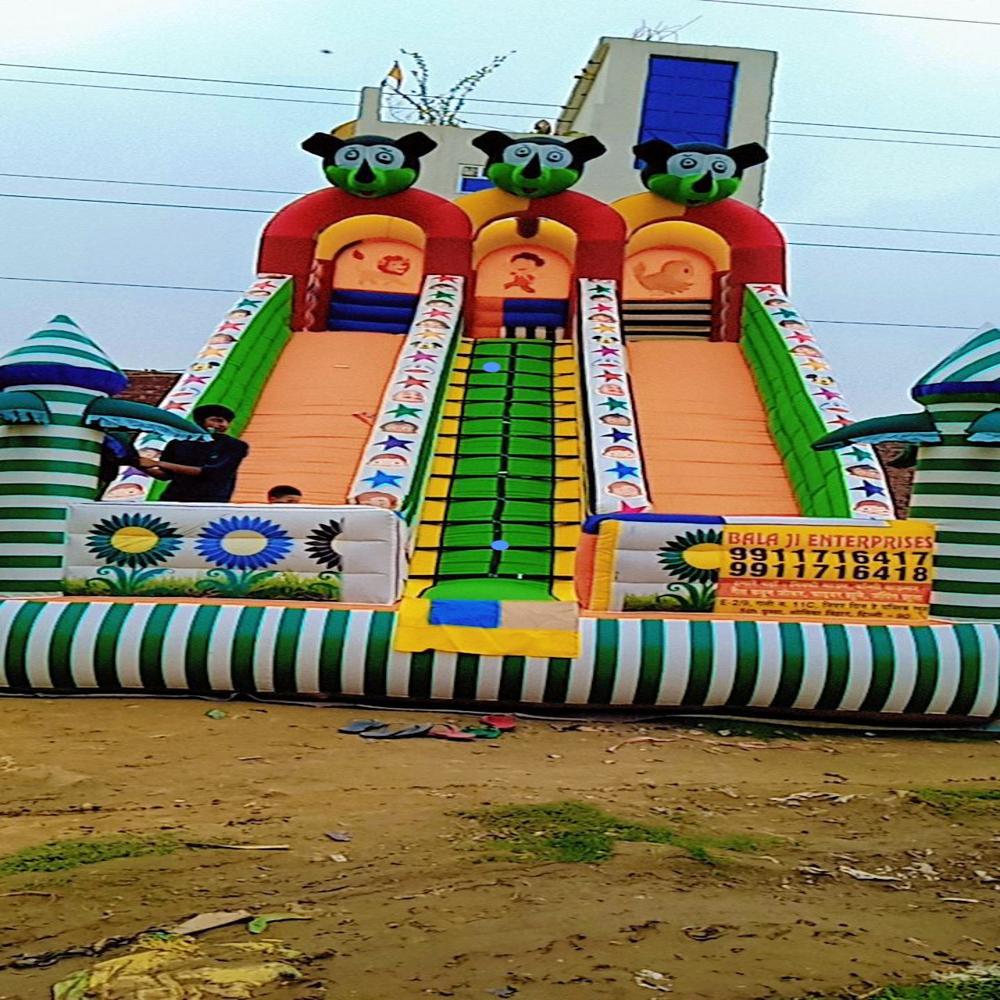 3 Slide Trampoline - Age Group: 3a 15 Years