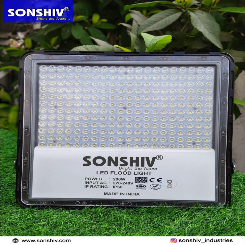 FLOOD LIGHT 200W