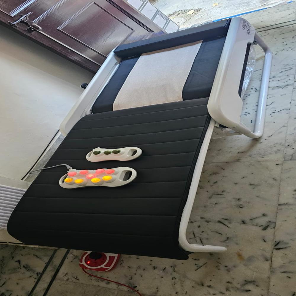 CERABED Master V4 Bed Thermal Therapy Massage Bed.