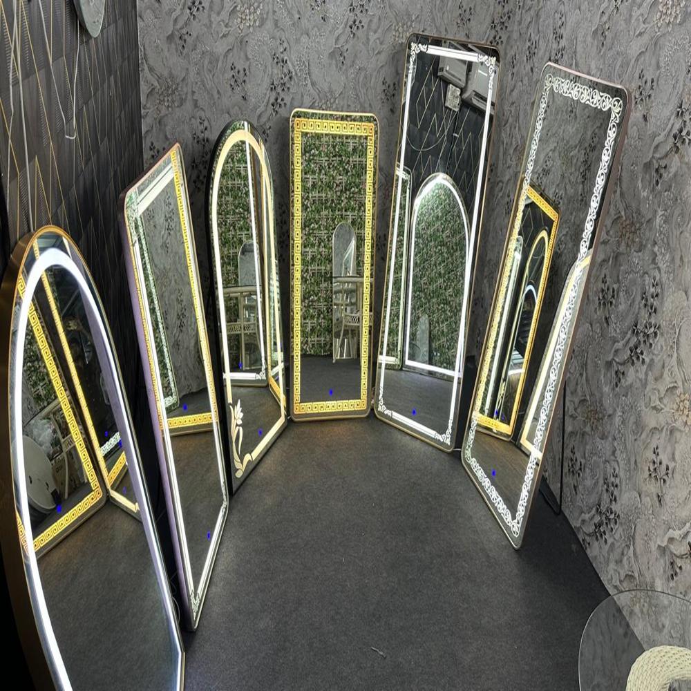 Rectangular Shape Mirror Frame - Application: Home