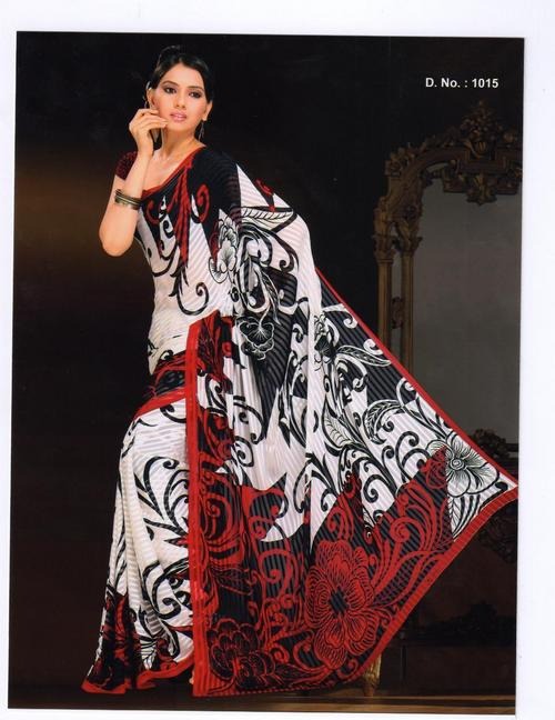 डिजाइनर प्रिंटेड साड़ी