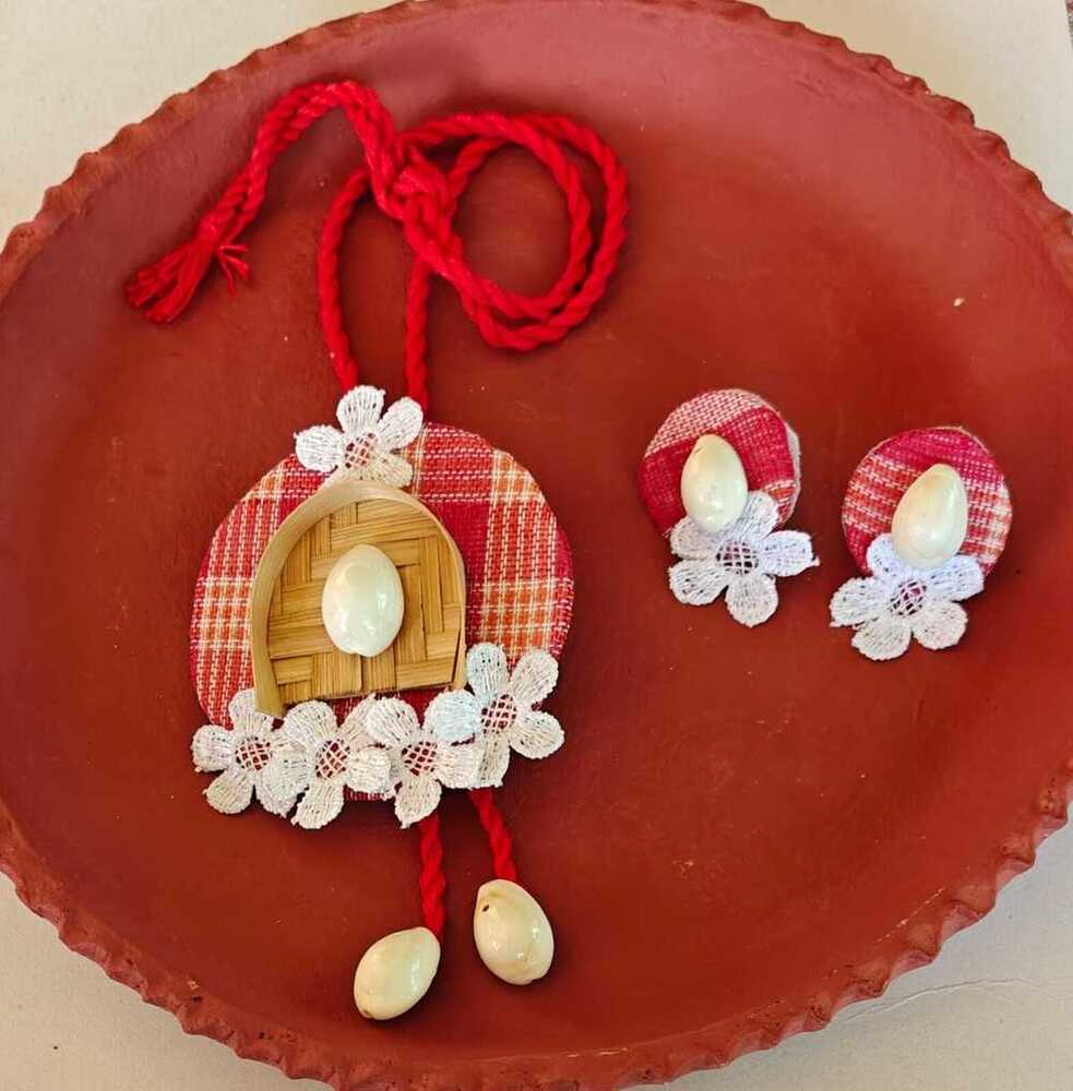 Red And White Tie Necklace With Matching Earrings
