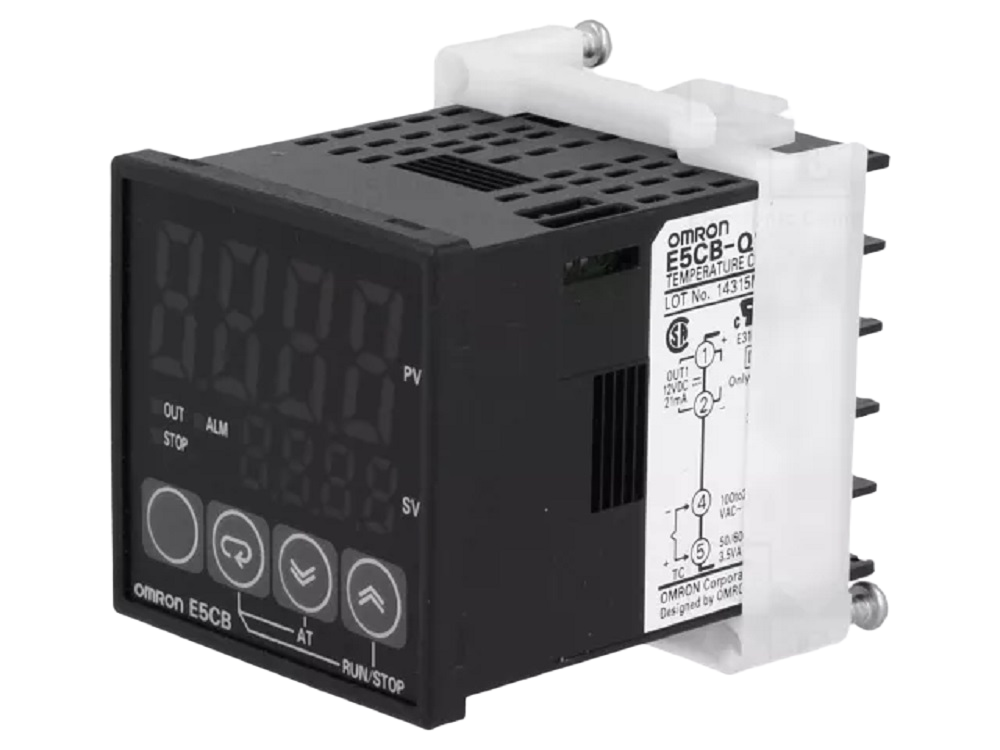 Omron E5cb-q1tc Panel Mount Pid Temperature Controller - Color: White & Black