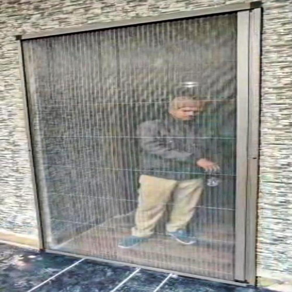 Pleated Mesh