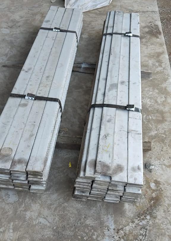 Stainless Steel Shearing Cut Patti - Coating Type: Uncoated / Pvc Film Coated