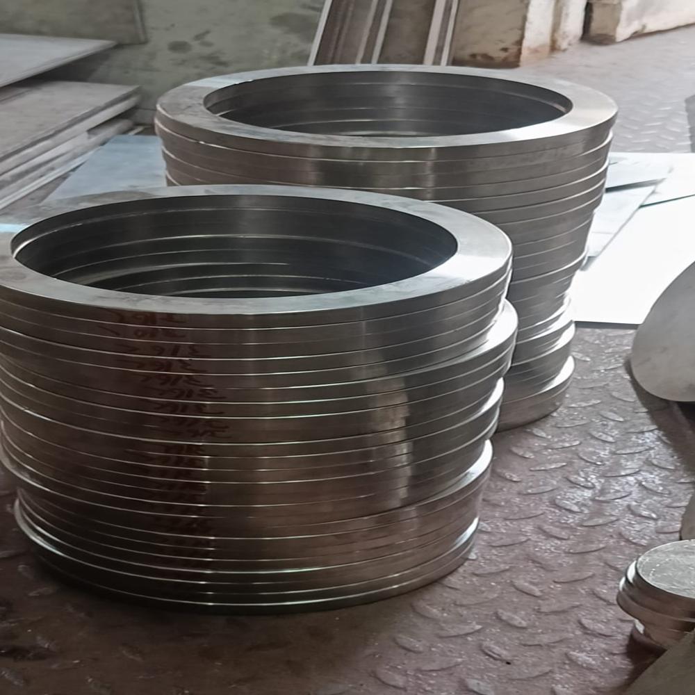 High - Precision Ss 316 Forged Ring & Circle Supplier Mumbai - Chemical Composition: Cr:16-18% Ni:10-14% Mo:2-3% Mn:2% Max