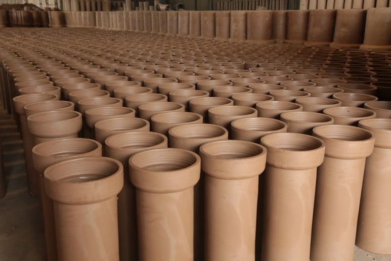 Clay pips