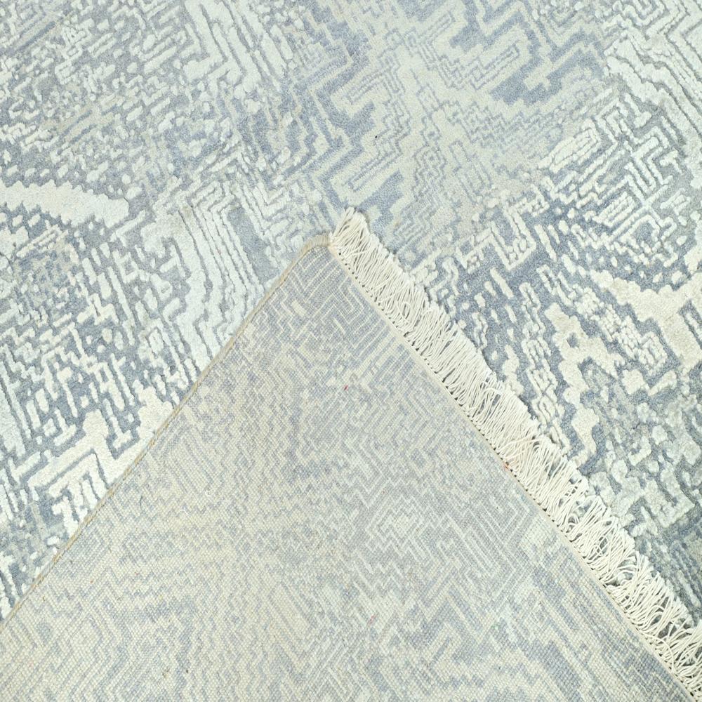 SK 891  8X10  Wool/silk