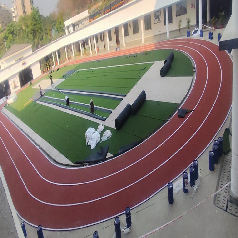 JOGGING TRACK