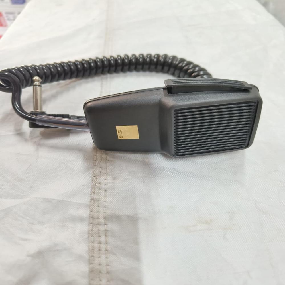 Grand Microphone 50 - Metal And Plastic, 250x70x70mm, Wireless Handheld, 1200mah Battery, Bluetooth 10m Range, Led Indicator