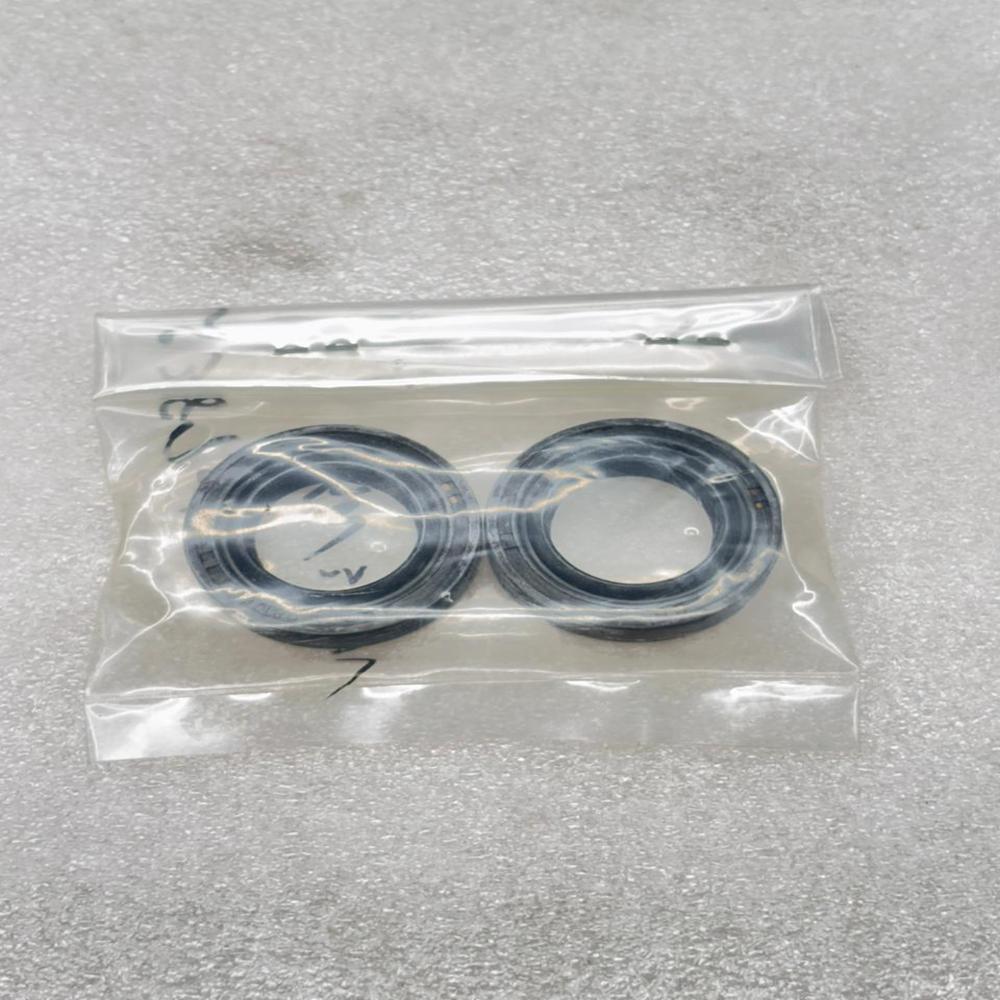 SHINKO 3870-7 OIL SEAL FOR TACHOMETER ROTOR SHAFT 