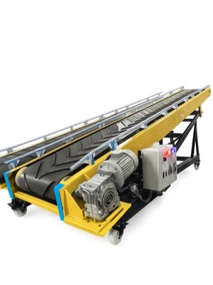Inclined Flat Belt Conveyor - Belt Type: Lined
