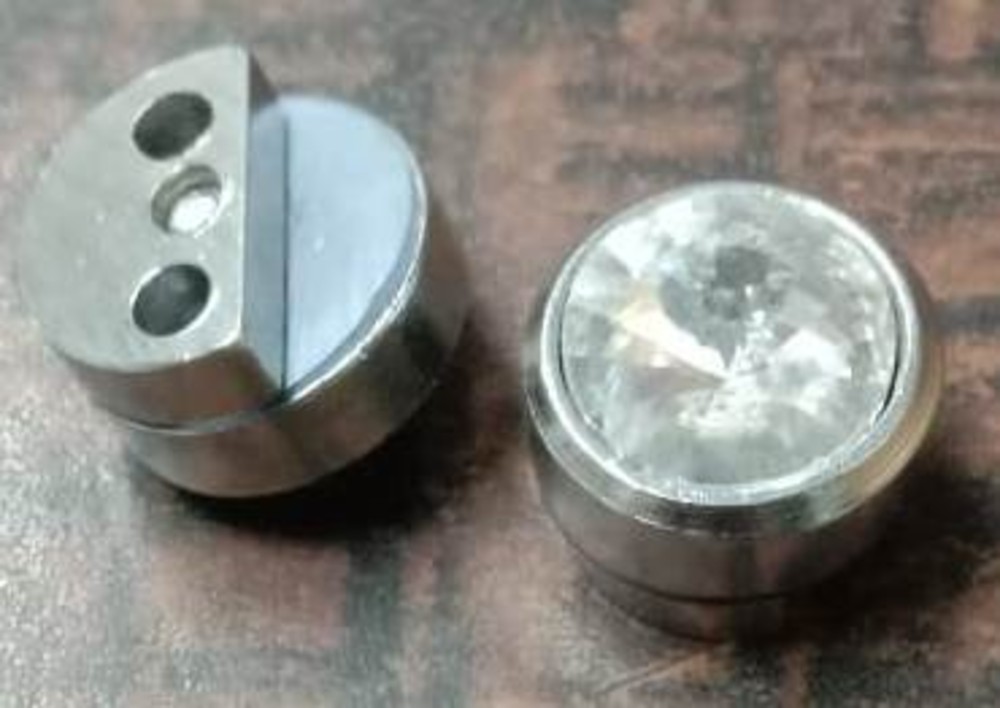 Aluminium Diamond Bracket