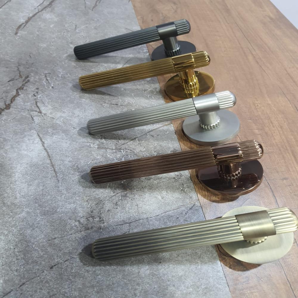 MORTISE HANDLES