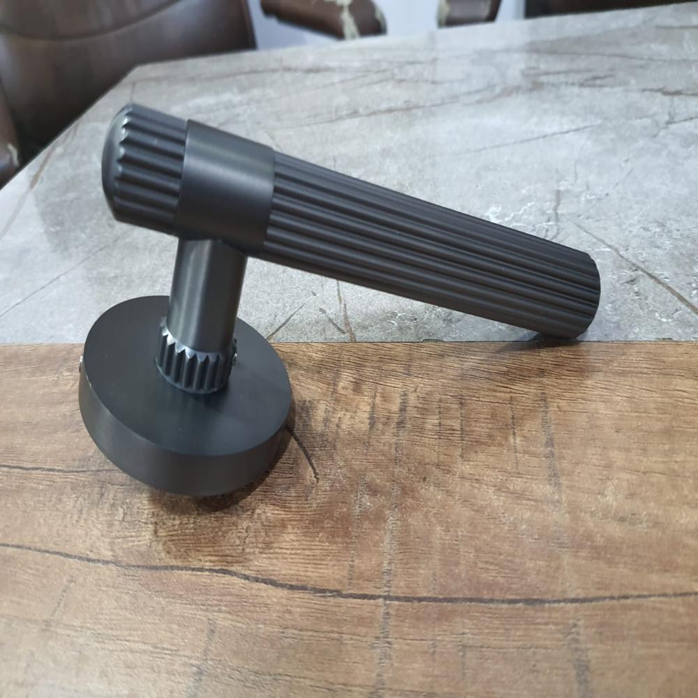 MORTISE HANDLES