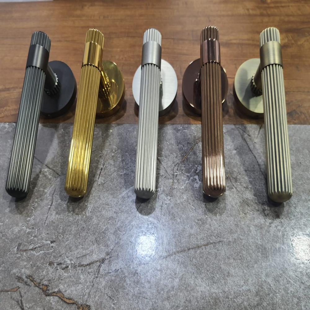 MORTISE HANDLES
