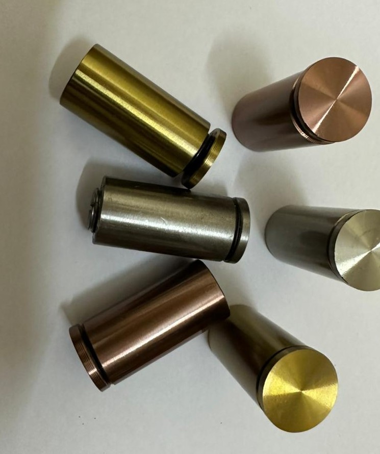 Ss Color Stud