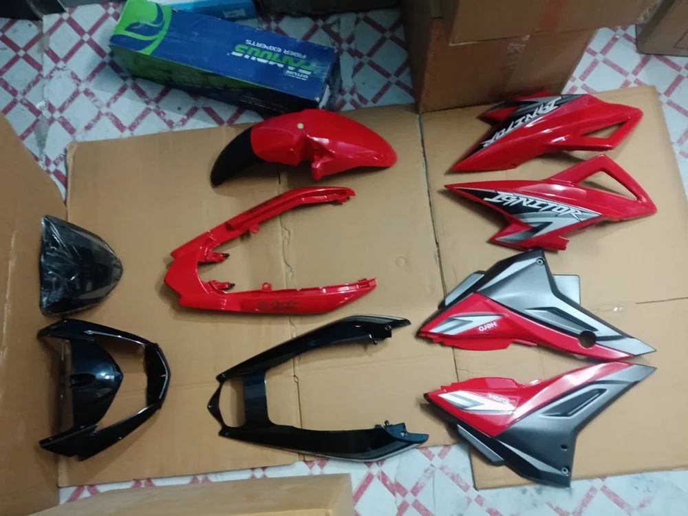 Hero Ignitor Red Full Body Kit - Material: Abs Plastic