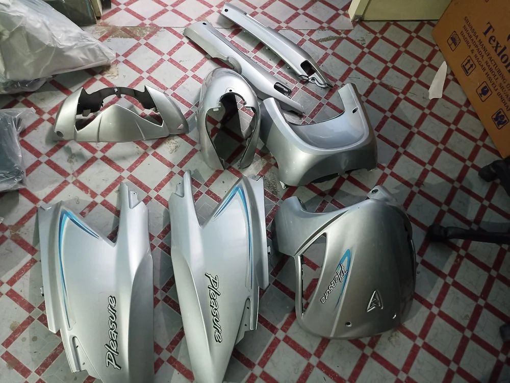 Hero Pleasure New Silver Scooter Full Set