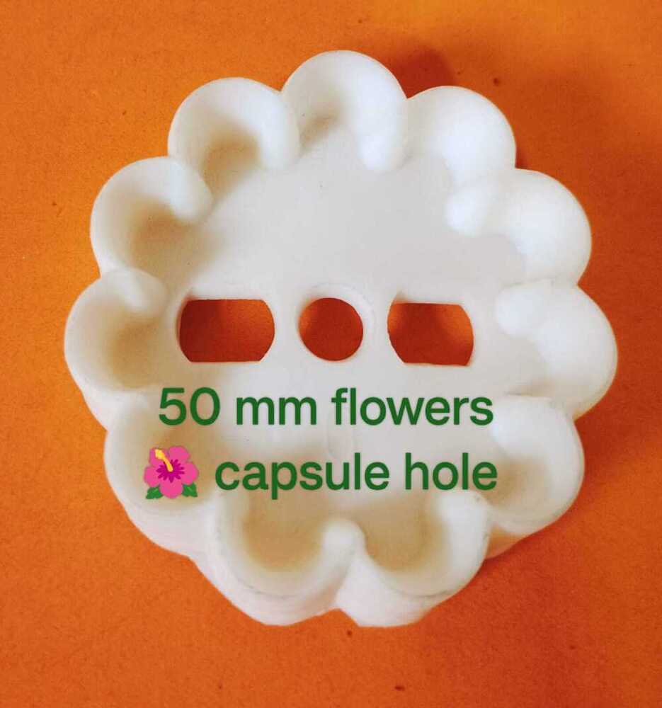 50mm Capsule Hole Flowers Shape Cutting Die