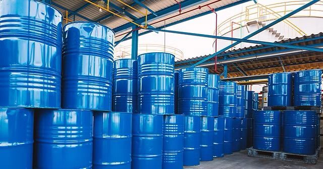 Butyl Acetate - Butyl Acetate Solvent, 99% Purity, Clear Colorless Liquid, Fruity Odor, Industrial And Laboratory Grade