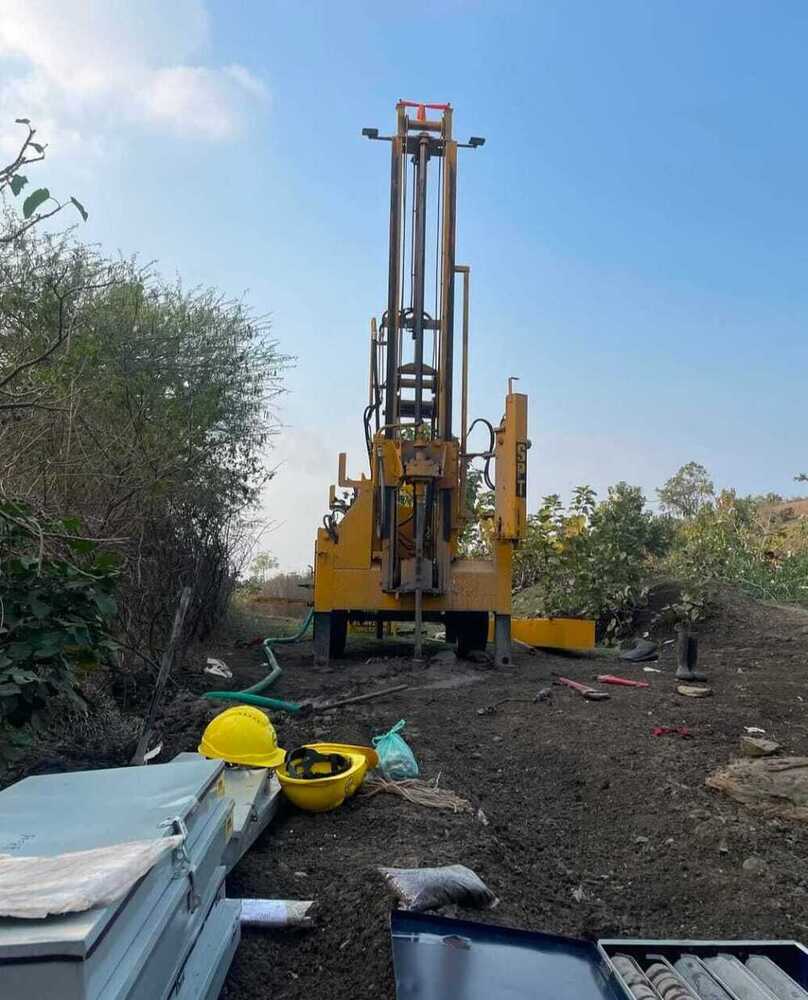 Tractor Mounted Drilling Rig - Automatic Grade: Semi-automatic