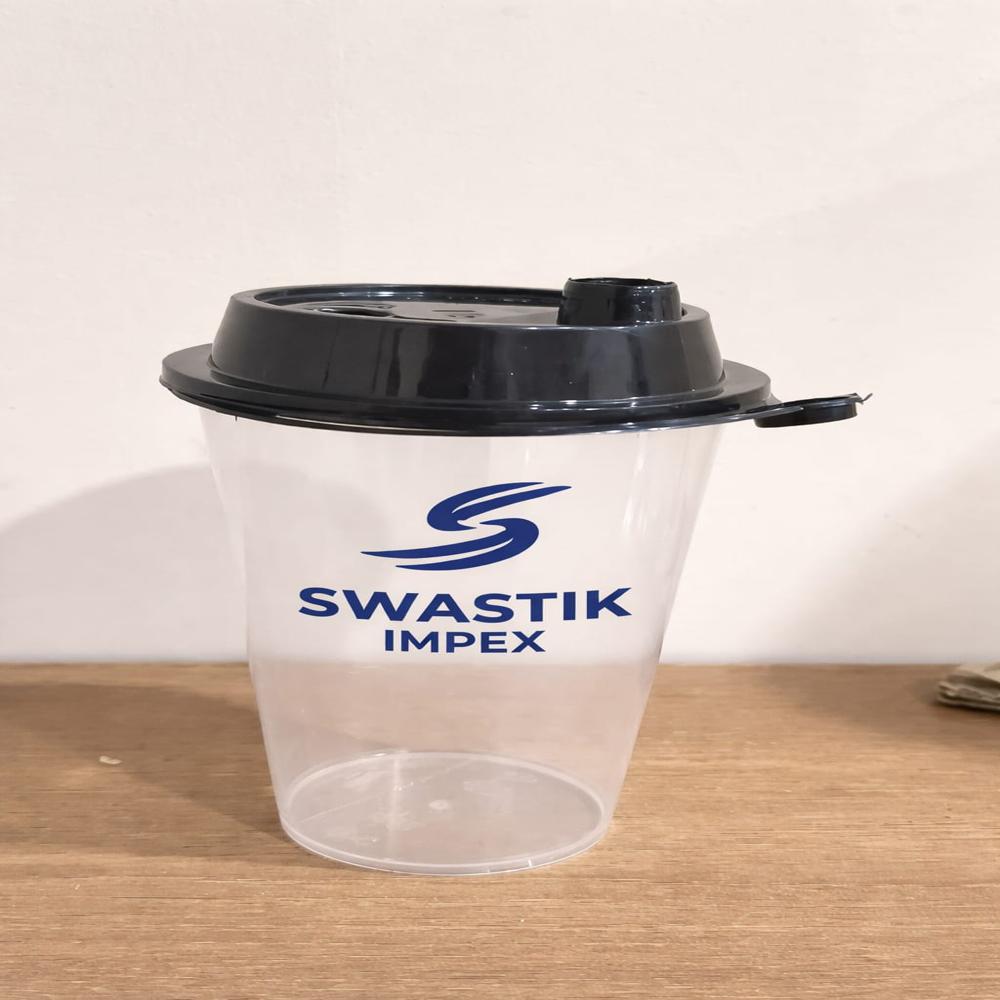 Disposable sipper glass with lid