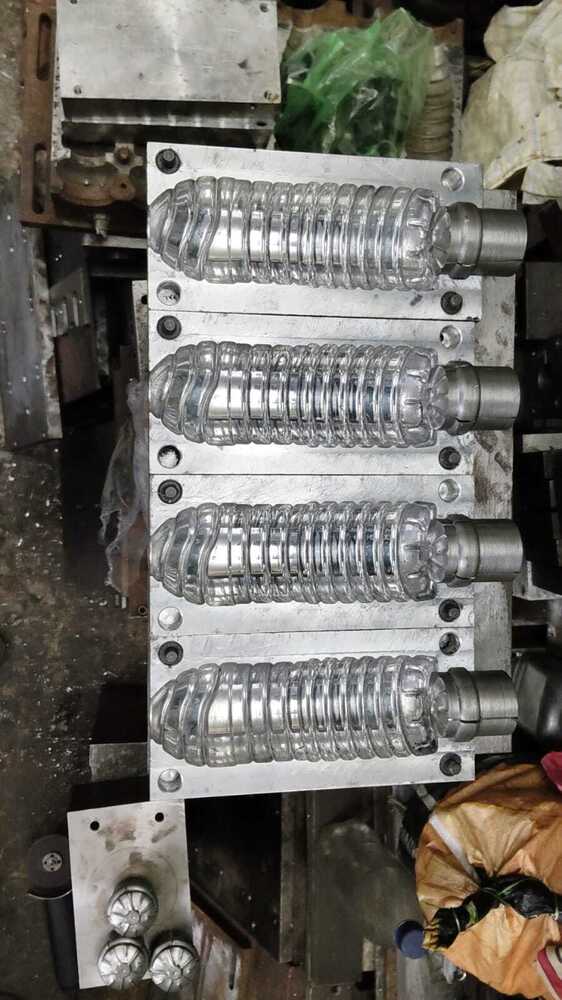 500ml 4 Cavity Mould - Steel with EN31 Hardened Core, Mirror Polished Finish | Integrated Water Cooling, Up to 2000 Bottles/Hour, Easy Maintenance
